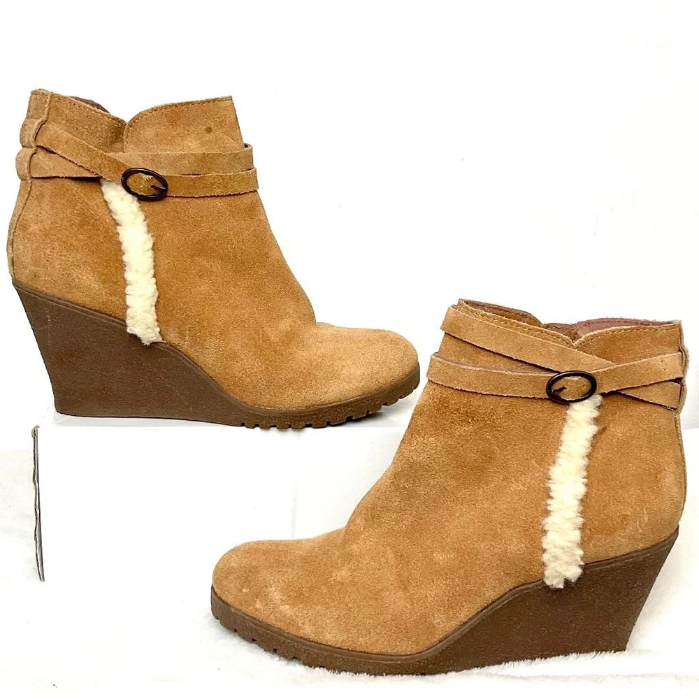 BJORNDAL AMY Fur Lined Brown Zip Up Ankle Wedge Suede Winter Booties Size 9 - Picture 1 of 16